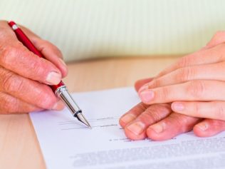 SPANISH WILLS LIMITED TO PROPERTIES LOCATED IN SPAIN